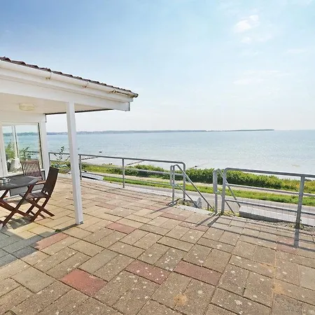 Cozy Home In Ebeltoft With House Sea View *