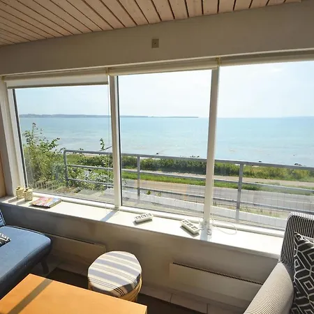 Amazing In With Kitchen Holiday home