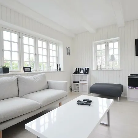 Cozy Home In Ebeltoft With House Sea View Prázdninový dům *